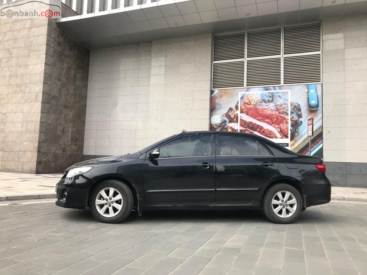 Toyota Corolla altis 2010 - Bán Toyota Corolla altis sản xuất 2010, màu đen