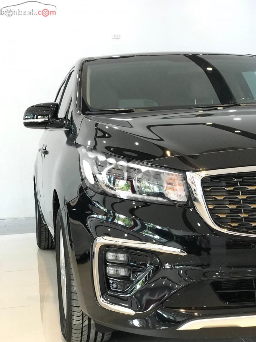 Kia Sedona 2019 - Bán xe Kia Sedona đời 2019, màu đen