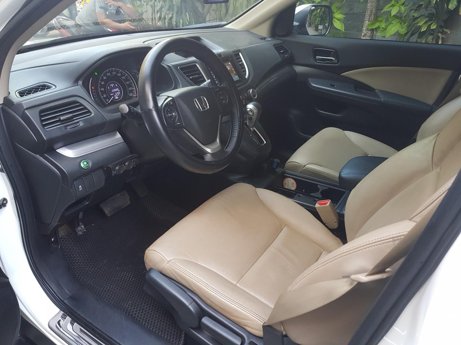 Honda CR V 2.0 AT 2015 - Bán ô tô Honda CR V 2.0 AT đời 2015, màu trắng giá cạnh tranh