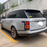 LandRover 2018 - Chình chủ bán giá xe RangeRover Autobiography LWB 3.0 - màu trắng - SX 2018 siêu siêu lướt 3000km như mới tinh