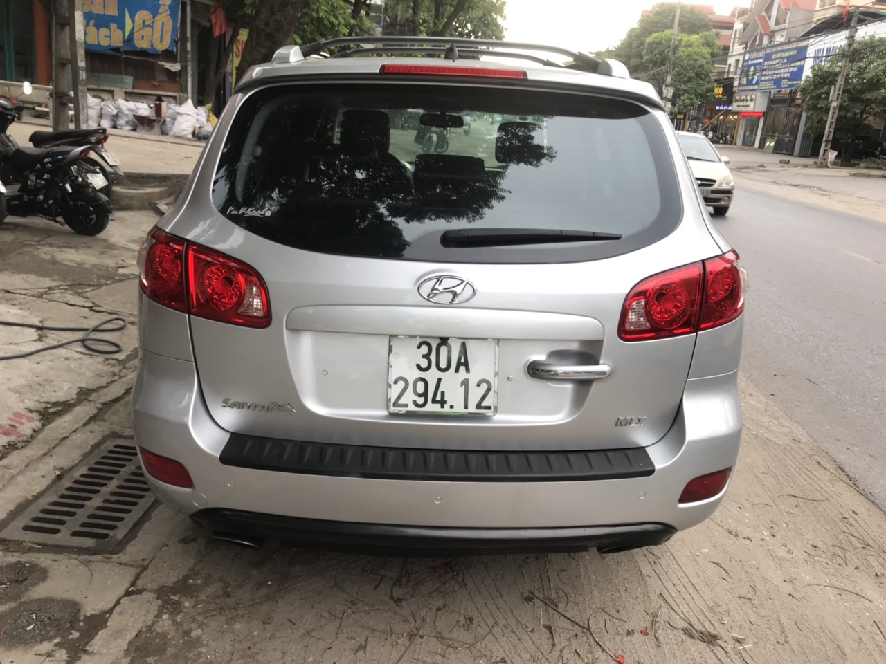 Hyundai Santa Fe 2007 - Bán santafe MLX đời 2007 máy dầu, số tự động, cửa nóc, 3 vùng điều hoà, xe đẹp, máy ngon không lỗi