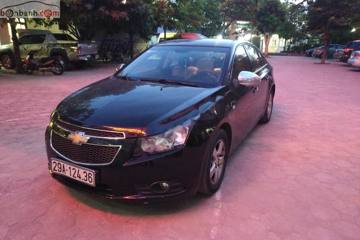 Chevrolet Cruze Ls 2011 - Xe Chevrolet Cruze Ls đời 2011, màu đen giá cạnh tranh