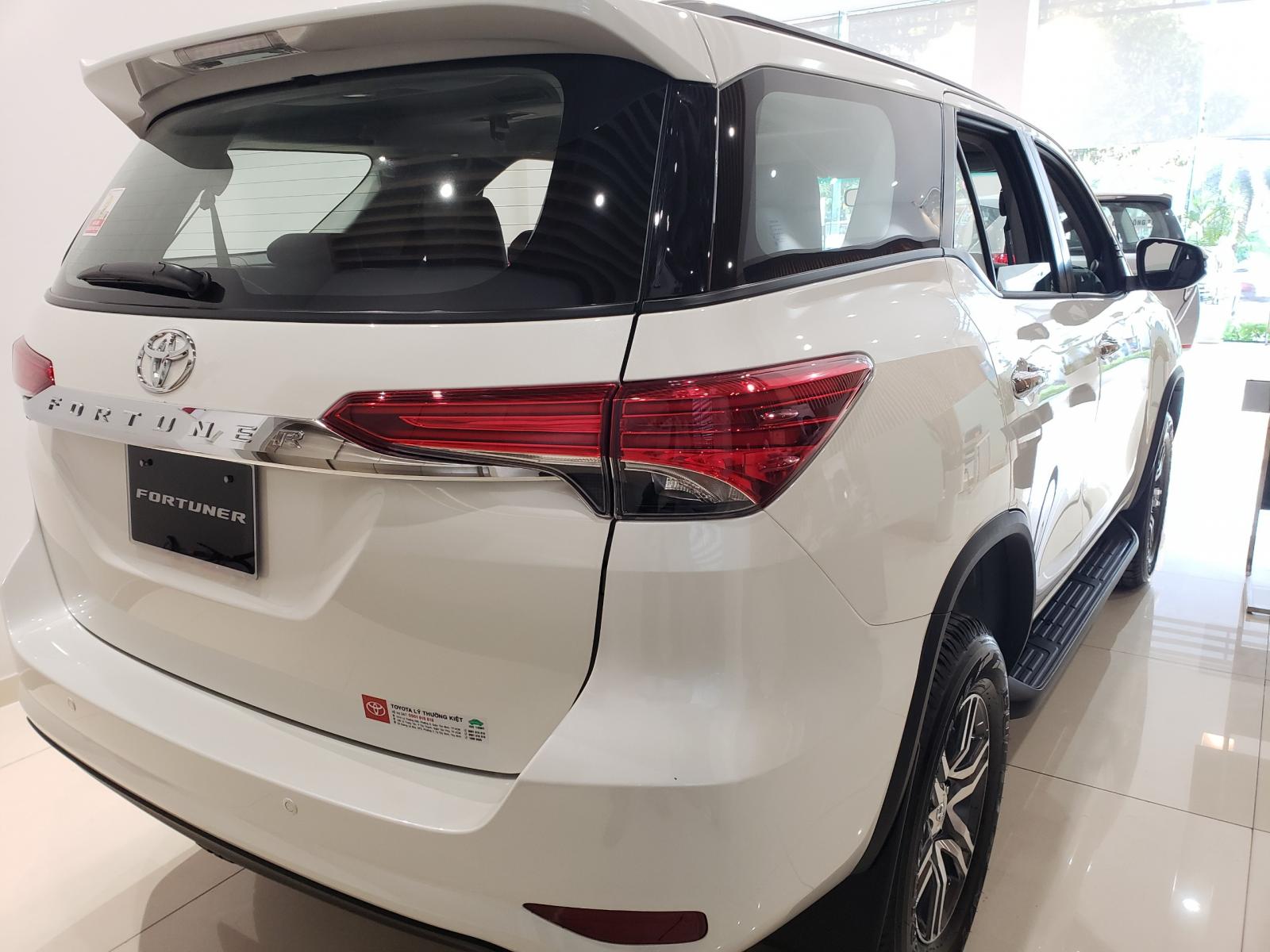 Toyota Fortuner 2020 - Toyota Tây Ninh bán Fortuner 2.4G 2020 giảm ngay 50Tr giá chỉ còn 983Tr - trả góp LS 0.5%/tháng - LH 0938.49.86.89