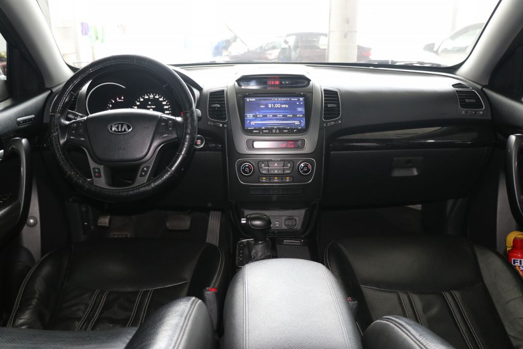 Kia Sorento DAT 2.2AT 2014 - Bán ô tô Kia Sorento DAT 2.2AT năm sản xuất 2014, màu nâu, giá chỉ 726 triệu