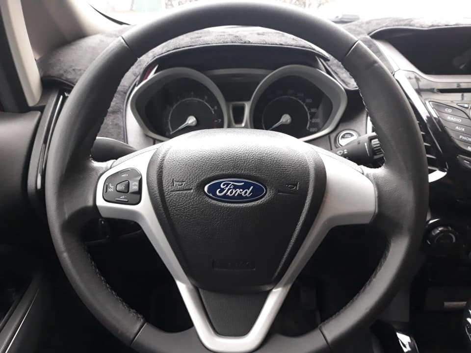 Ford EcoSport AT 2018 - Bán Ford Ecosport 2018 tự động Titanium màu đỏ ít đi