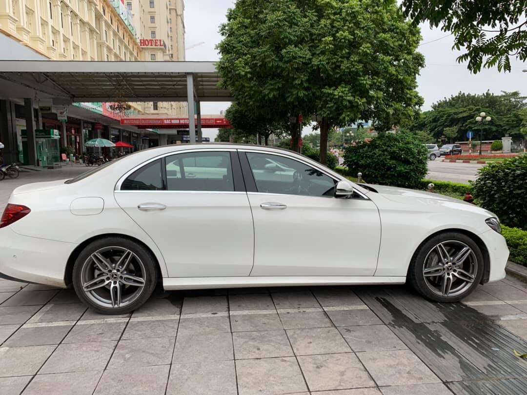 Mercedes-Benz E class E300 AMG 2017 - Mercedes E300 AMG 2018, đi 28.000km, chính chủ