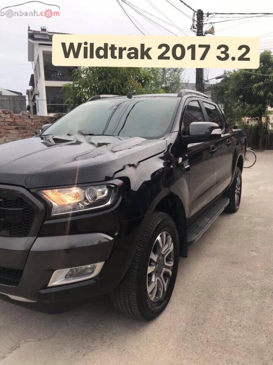 Ford Ranger Wildtrak 3.2L 4x4 AT 2017 - Bán Ford Ranger Wildtrak 3.2L 4x4 AT 2017, màu đen, xe nhập, 1 chủ từ đầu xe đẹp xuất sắc