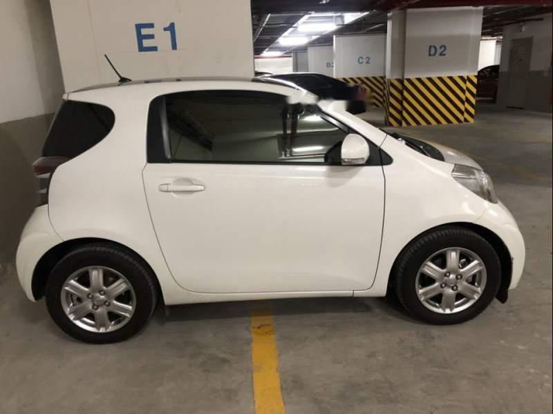 Toyota IQ 2010 - Bán ô tô Toyota IQ đời 2010, màu trắng, nhập khẩu