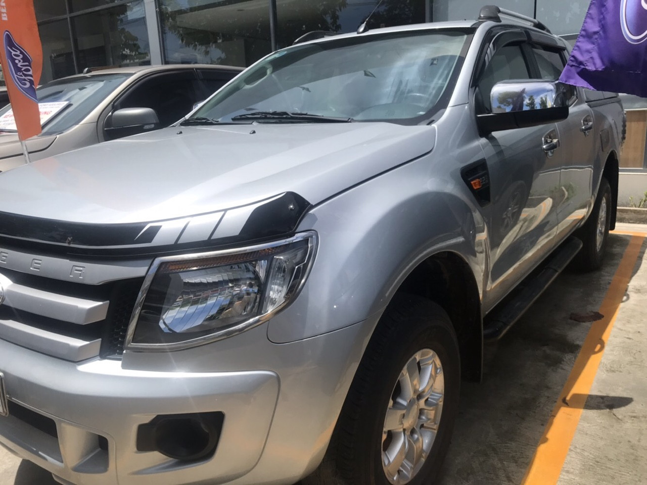 Ford Ranger XLS AT 2014 - Ford Ranger XLS AT 2015, 4x2, màu bạc - Vay 70% - Nhập khẩu Thái - bảo hành 1 năm