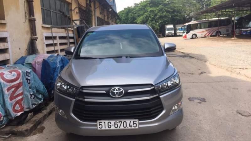 Toyota Innova    2.0 G  2018 - Bán Toyota Innova 2.0 G năm sản xuất 2018, màu bạc, tình trạng mới 99%