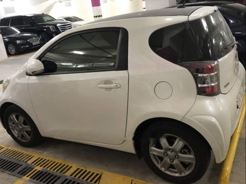 Toyota IQ 2010 - Bán ô tô Toyota IQ đời 2010, màu trắng, nhập khẩu