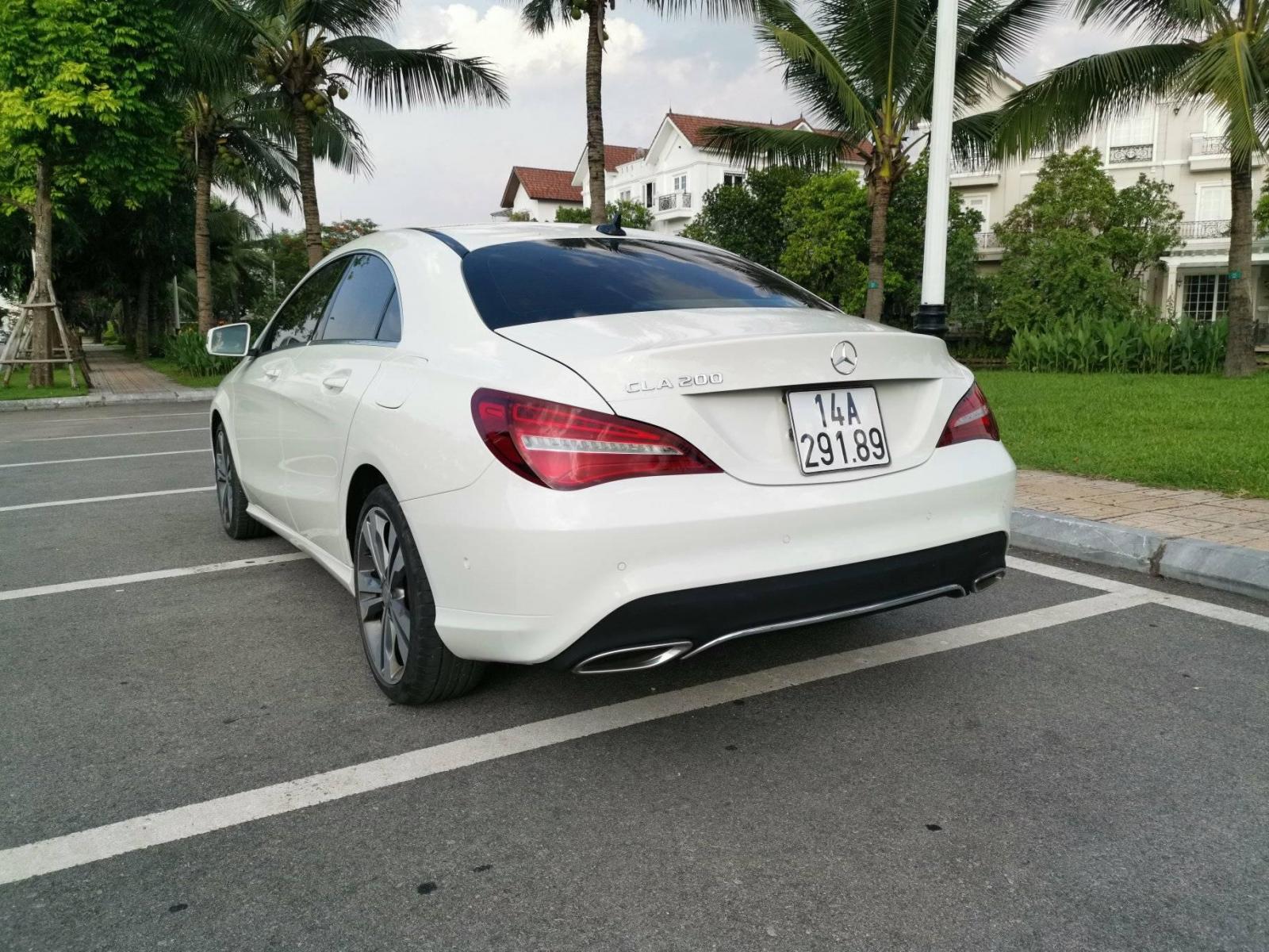 Mercedes-Benz CLA class 200 Facelitf 2017 - Chính chủ bán Mercedes CLA200 đăng kí lần đầu 2018