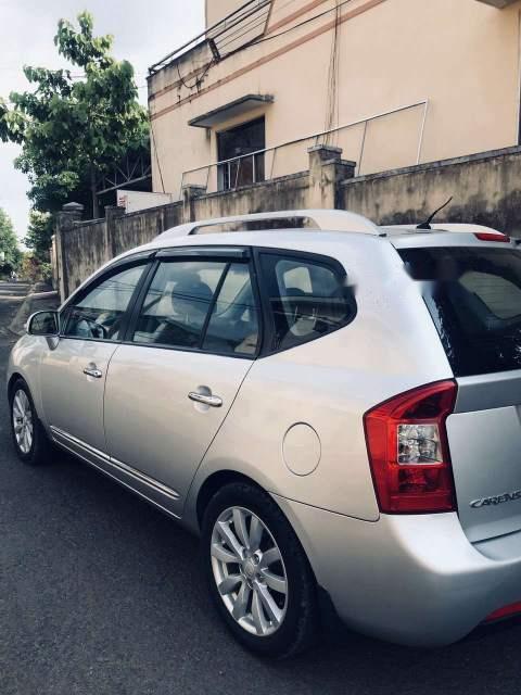 Kia Carens   2011 - Bán ô tô Kia Carens 2011 số sàn, bản full