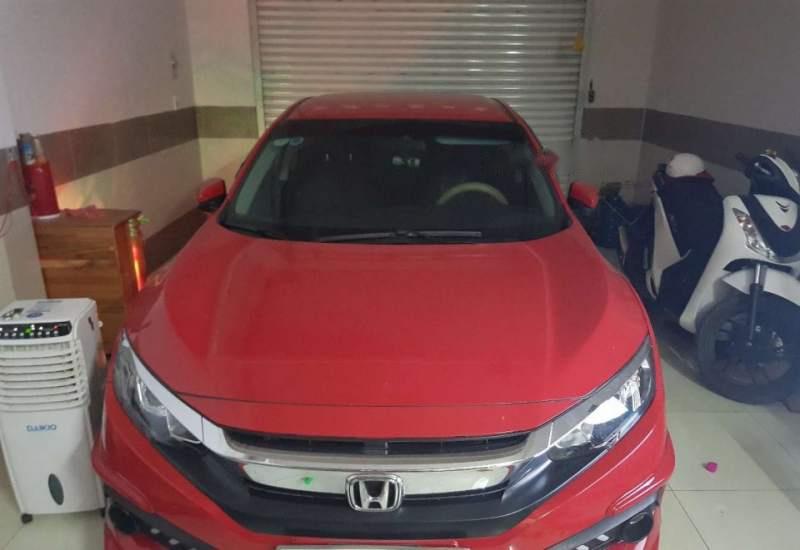 Honda Civic   2018 - Cần bán gấp Honda Civic năm sản xuất 2018, màu đỏ, nhập khẩu, đầy đủ bodykit, option đầy đủ