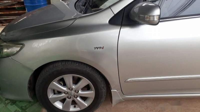 Toyota Corolla altis   2009 - Bán xe Toyota Corolla altis năm sản xuất 2009, màu bạc, xe đẹp