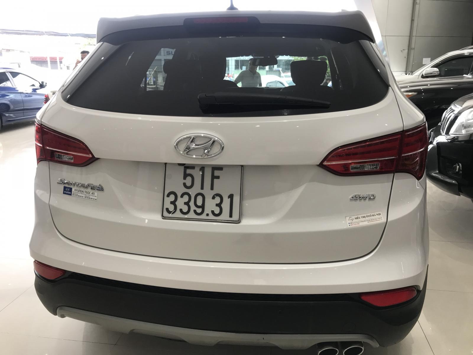 Hyundai Santa Fe 2015 - Bán Hyundai Santafe cuối 2015 xăng full option