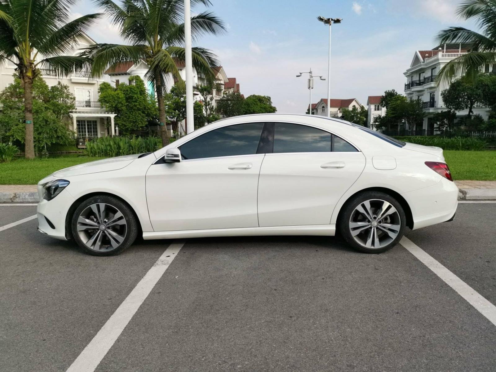 Mercedes-Benz CLA class 200 Facelitf 2017 - Chính chủ bán Mercedes CLA200 đăng kí lần đầu 2018