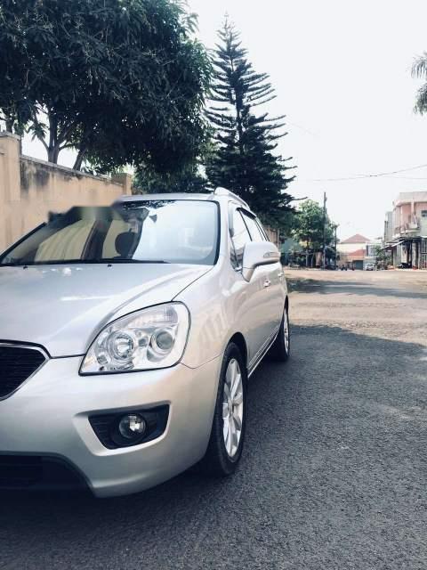 Kia Carens   2011 - Bán ô tô Kia Carens 2011 số sàn, bản full