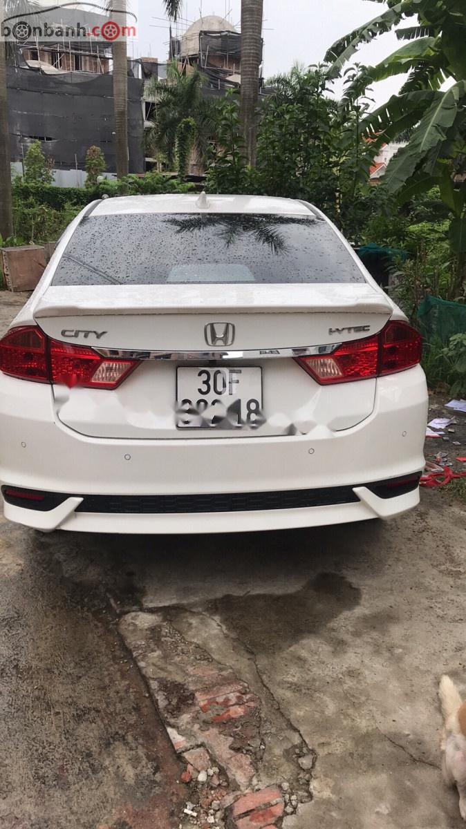 Honda City 1.5 2018 - Chính chủ cần bán xe Honda City đời 2018, Đk 2018, xe gia đình sử dụng, đã đi được 11000km