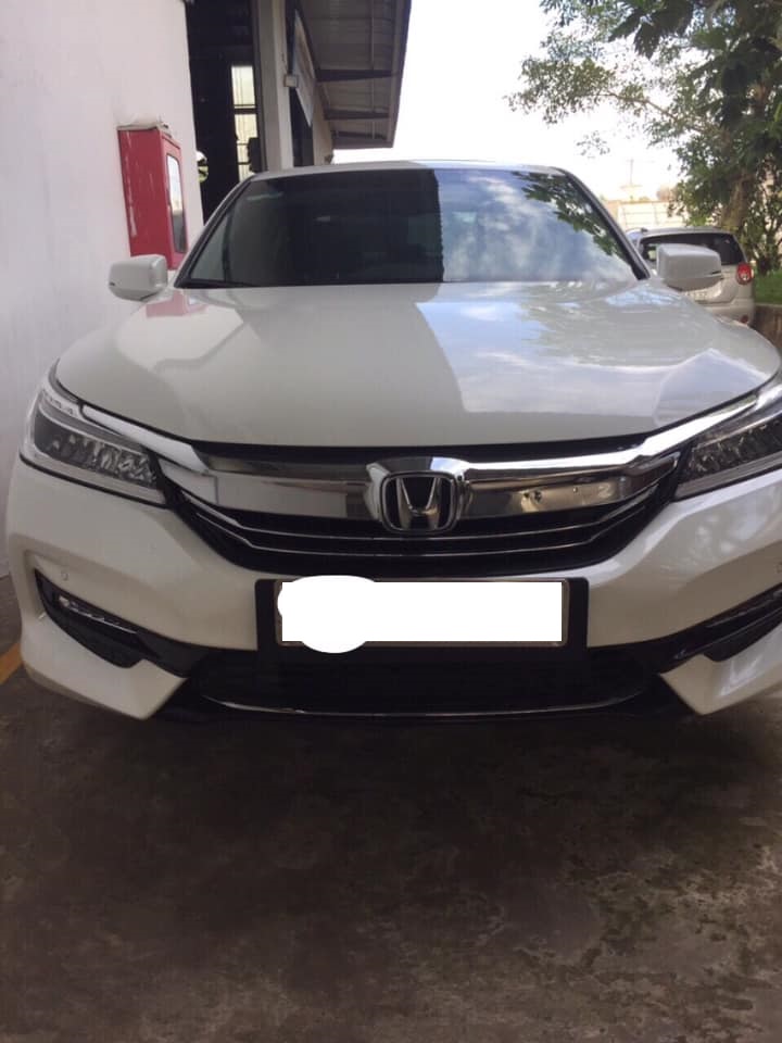 Honda Accord 2.4AT 2019 - Cần bán xe Honda Accord 2019 màu trắng, bản full nhập Thái Lan