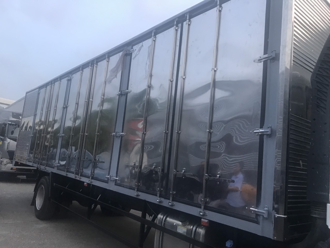 Xe tải 5 tấn - dưới 10 tấn 2018 - Xe tải thùng dài chở pallet - xe Faw thùng kín - xe Faw thùng dài - Mua xe thùng dài trả góp - Xe thùng dài nhập khẩu 