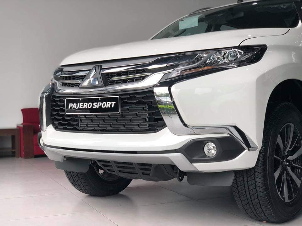 Mitsubishi Pajero Sport D 4x2 MT 2019 - Mua Pajero Sport nhận ưu đãi lớn, trả trước 400 triệu