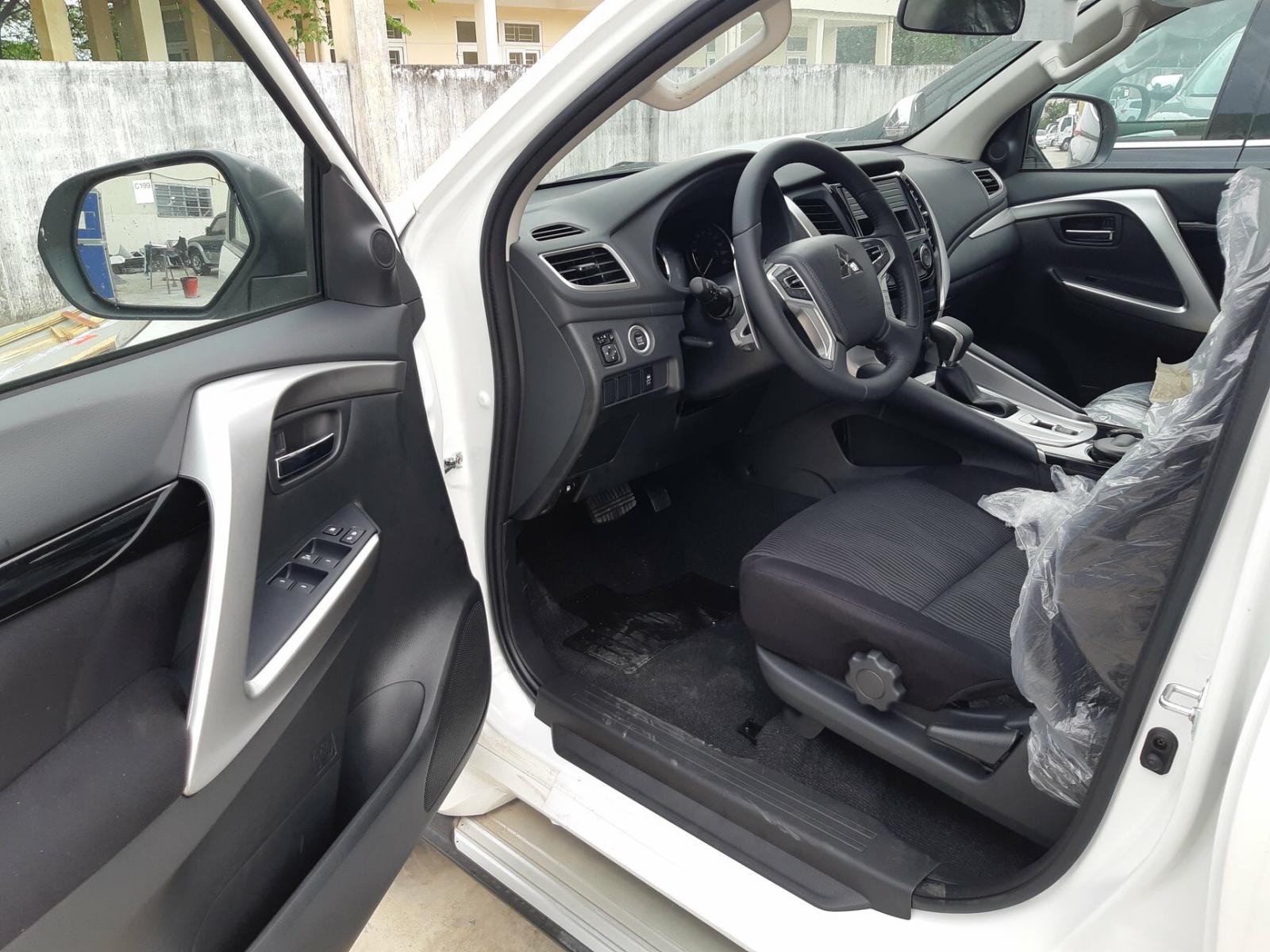 Mitsubishi Pajero   2019 - Cần bán xe Mitsubishi Pajero 2019 sản xuất 2019, màu trắng, nhập khẩu