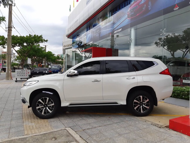 Mitsubishi Pajero   2019 - Cần bán xe Mitsubishi Pajero 2019 sản xuất 2019, màu trắng, nhập khẩu