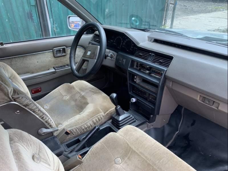 Nissan Bluebird   1988 - Bán Nissan Bluebird sản xuất 1988, màu bạc, xe nhập