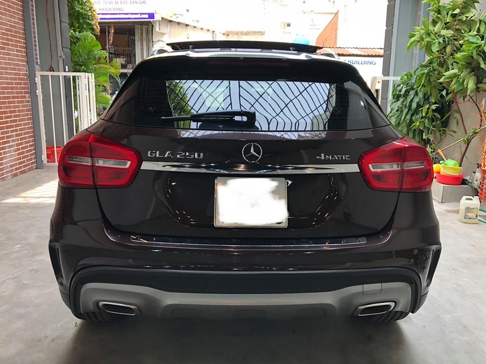 Mercedes-Benz CLA class GLA250 2016 - Bán GLA 250 2016, xe đẹp, đi đúng 21.000km công như mới nội thất ghế dạ lộn, bao kiểm tra tại hãng