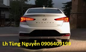 Hyundai Elantra 2019 - Bán Elantra 2019, có xe giao sẵn trong ngày, hỗ trợ toàn bộ giấy tờ, ưu đãi hấp dẫn tặng full phụ kiện 0906409199