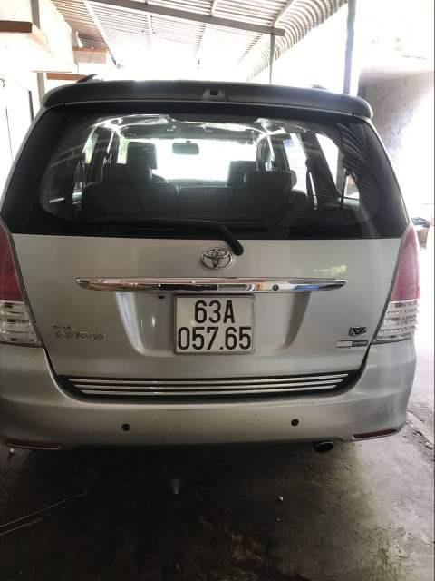 Toyota Innova 2009 - Chính chủ bán lại xe Toyota Innova năm 2009, màu bạc