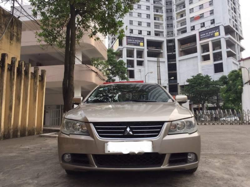 Mitsubishi Lancer 2011 - Bán Mitsubishi Lancer sản xuất năm 2011, màu vàng cát, nhập khẩu