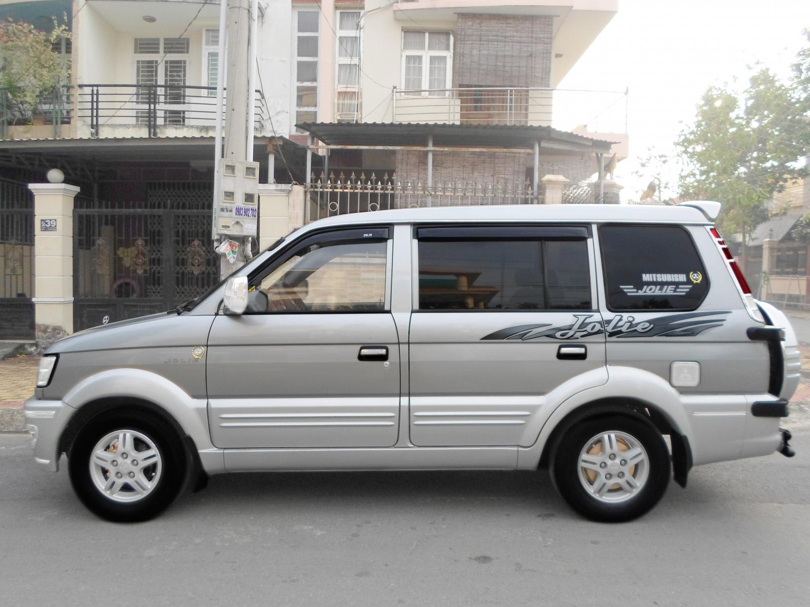 Mitsubishi Jolie 2.0-MPI-SS 2004 - Mitsubishi Jolie 2.0 MPI SS, cuối 2004- Phun xăng điện tử, xe không có chiếc thứ 2, mới như xe hãng