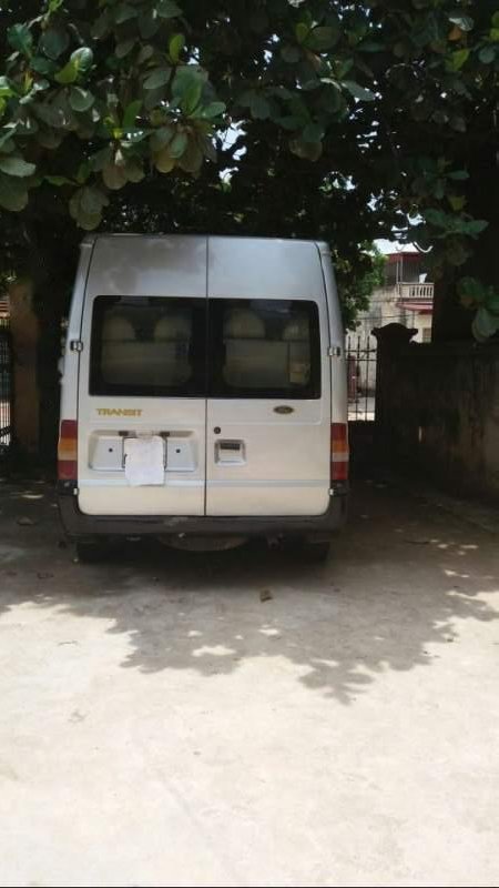 Ford Transit 2005 - Bán Ford Transit năm sản xuất 2005, màu bạc, giá 122tr