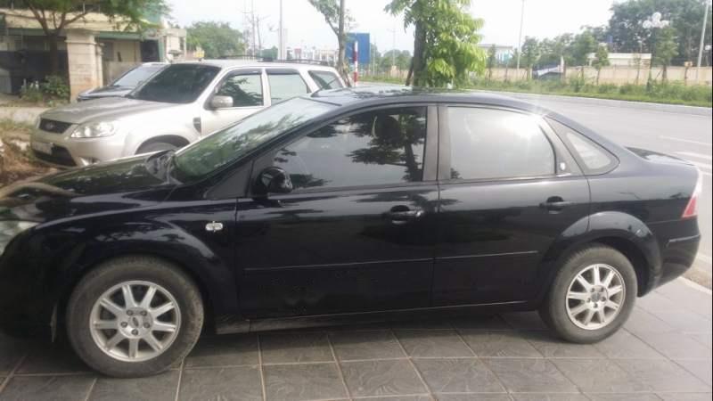 Ford Focus   2.0 MT 2007 - Bán Ford Focus 2.0 MT đời 2007, màu đen, nhập khẩu, ít sử dụng