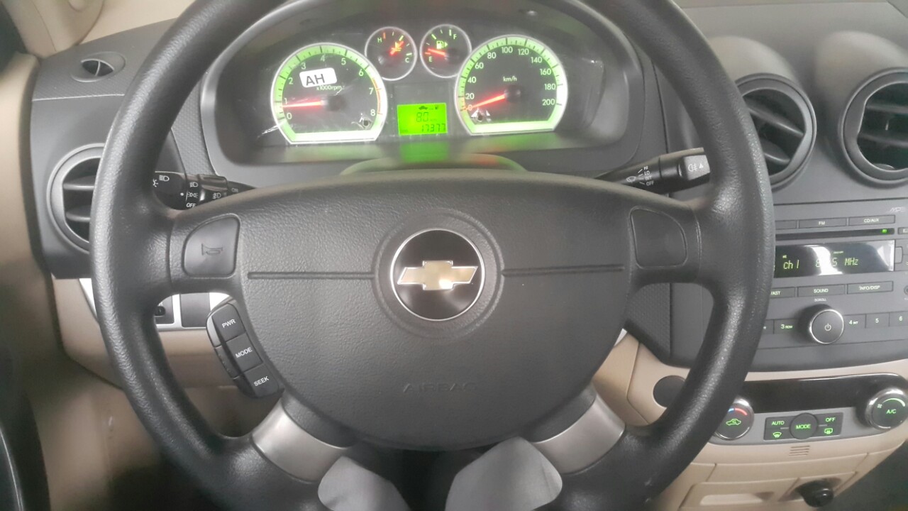 Chevrolet Aveo 1.5L LT 2016 - Bán Chevrolet Aveo LT 1.5MT màu bạc, sản xuất 2016 một chủ đi 17000km