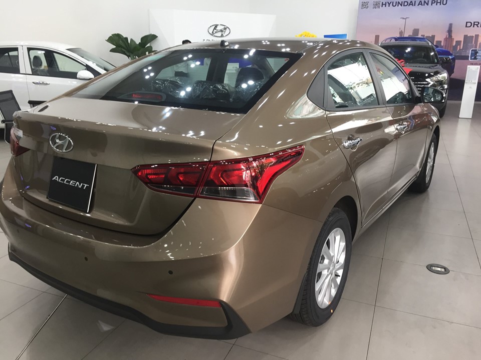 Hyundai Accent 2019 - Cần bán xe Hyundai Accent sx 2019, màu vàng, giá chỉ 470 triệu