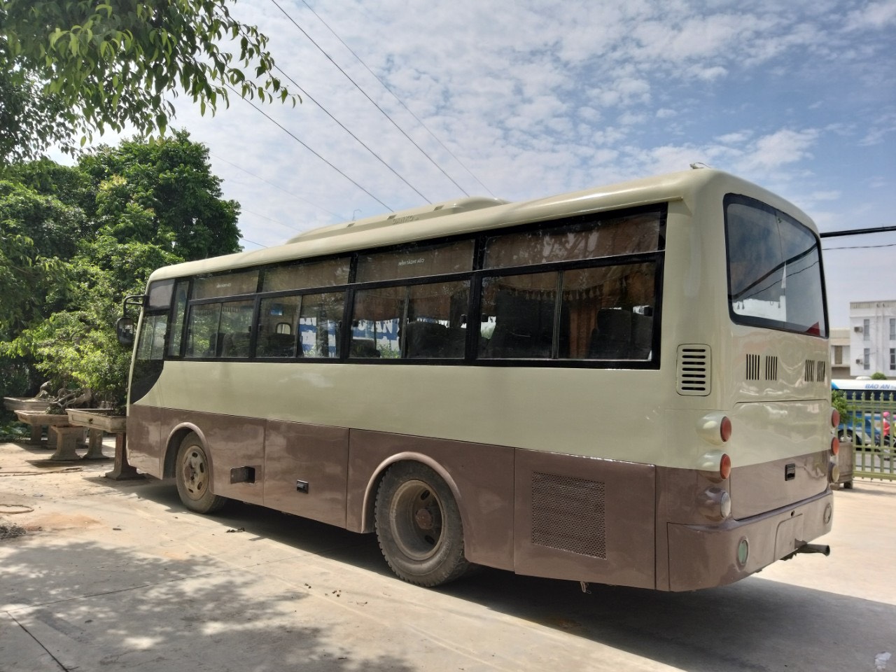 Hyundai County 2010 - Bán xe Hyundai County sản xuất 2010, hai màu