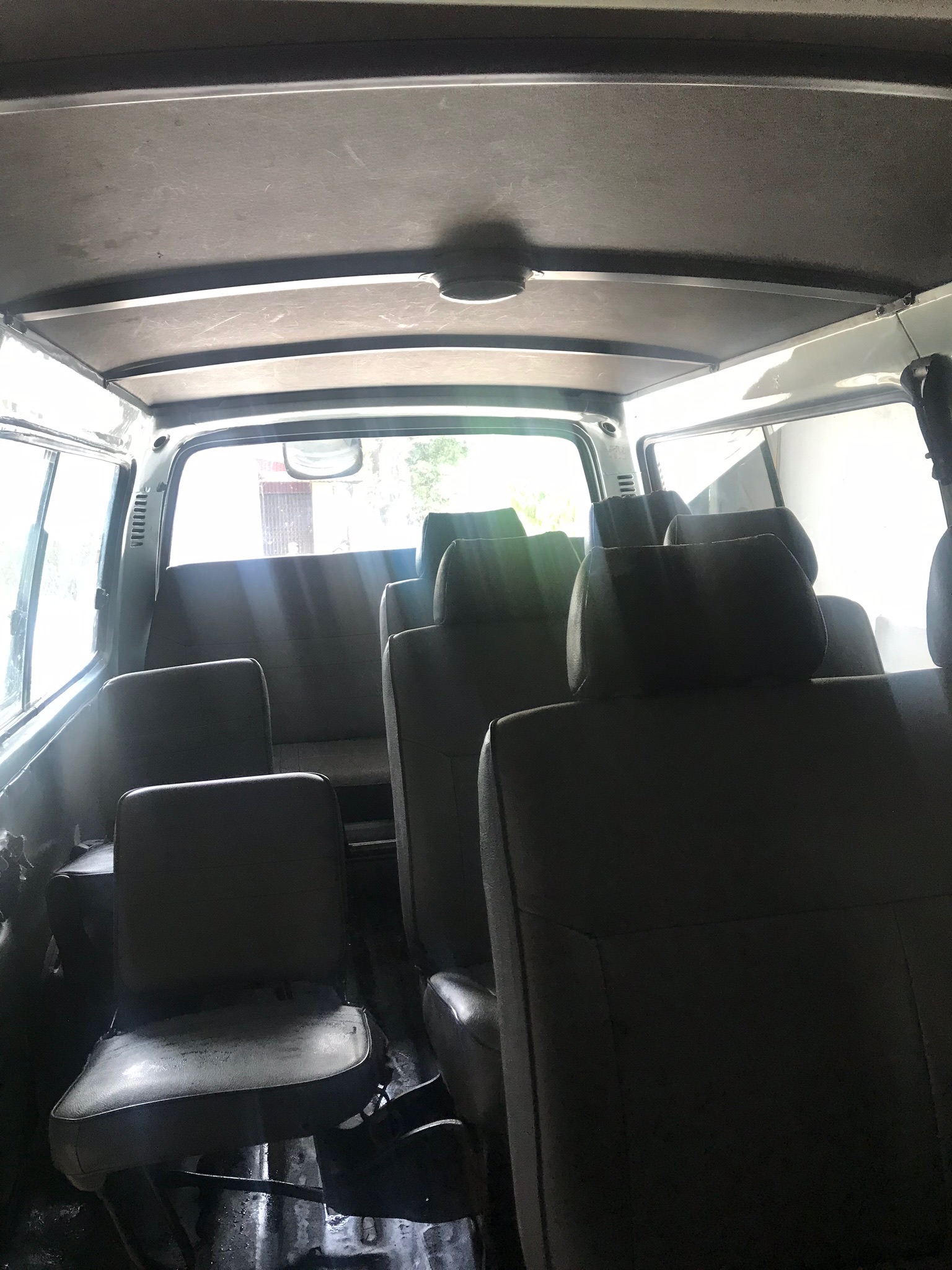 Toyota Hiace 2000 - Bán Toyota Hiace Hiace năm sản xuất 2000, màu xanh lam