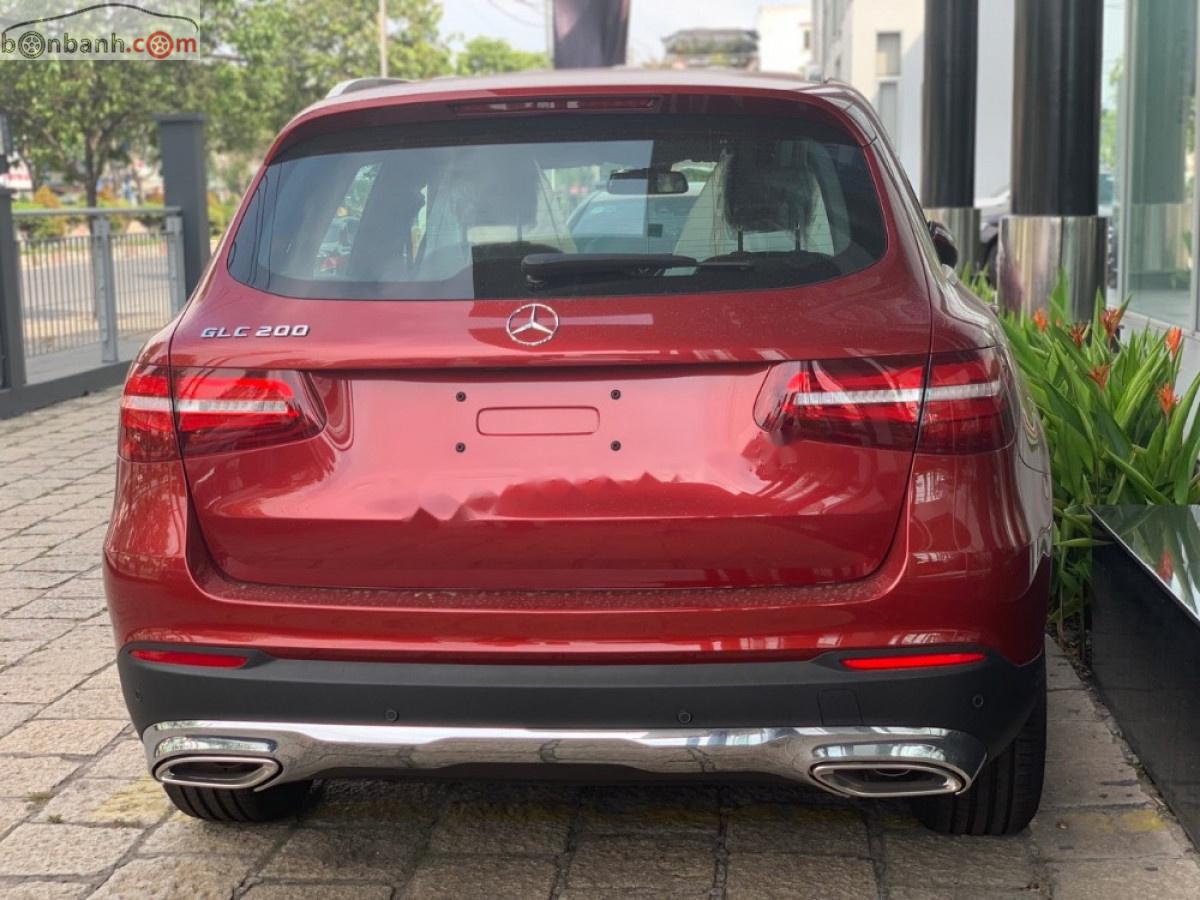 Mercedes-Benz GLC-Class GLC 200 2019 - Bán Mercedes GLC 200 đời 2019, màu đỏ, mới 100%