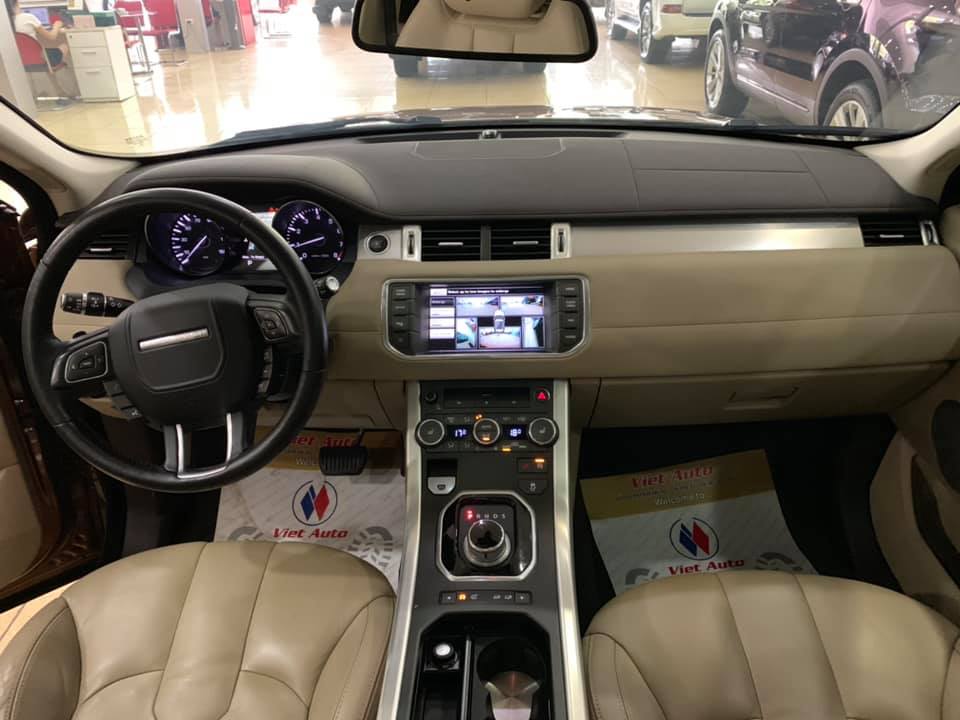 LandRover Evoque 2014 - Bán Range Rover Evoque màu vàng sản xuất 2014 đăng ký năm 2016 tên cá nhân