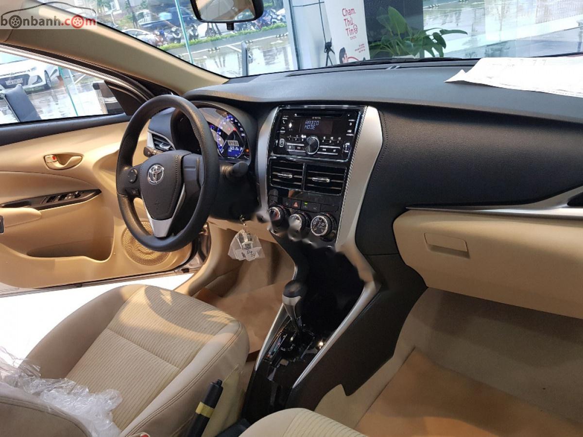 Toyota Vios 2019 - Cần bán xe Toyota Vios năm 2019, màu bạc