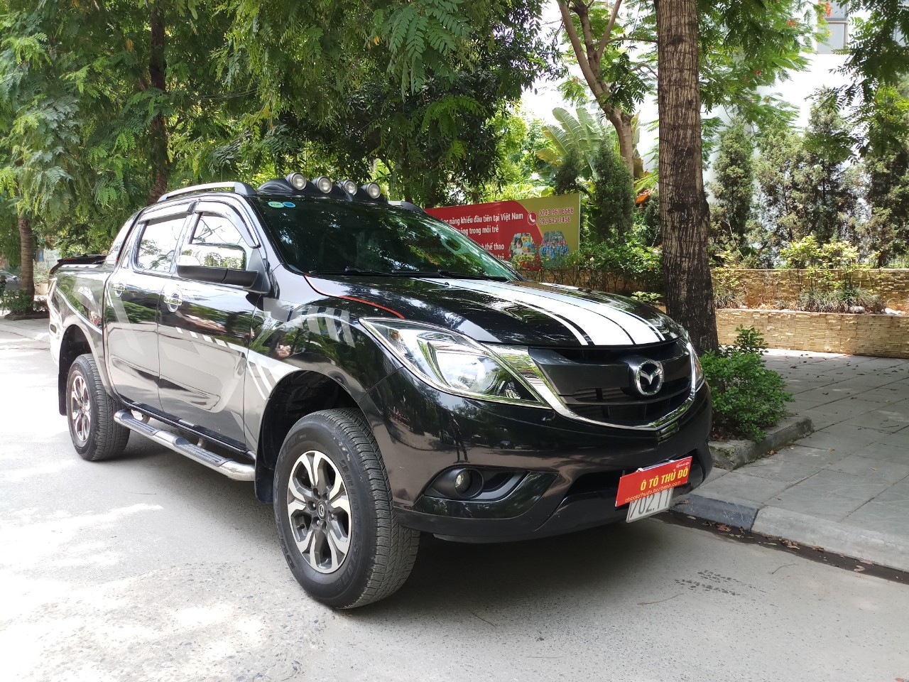 Mazda BT 50 2016 - Ô Tô Thủ Đô bán xe Mazda BT50 2.2AT 2016, màu đen 529 triệu