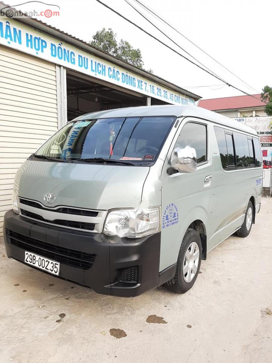 Toyota Hiace 2010 - Bán Toyota Hiace sản xuất năm 2010, giá tốt