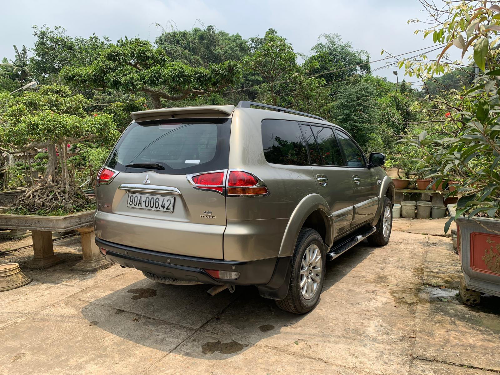 Mitsubishi Pajero Sport 3.0 G V6 2012 - Bán Pajero Sport xăng 3.0 V6 Sx 2012, Đk 2013 chính chủ 1 đời