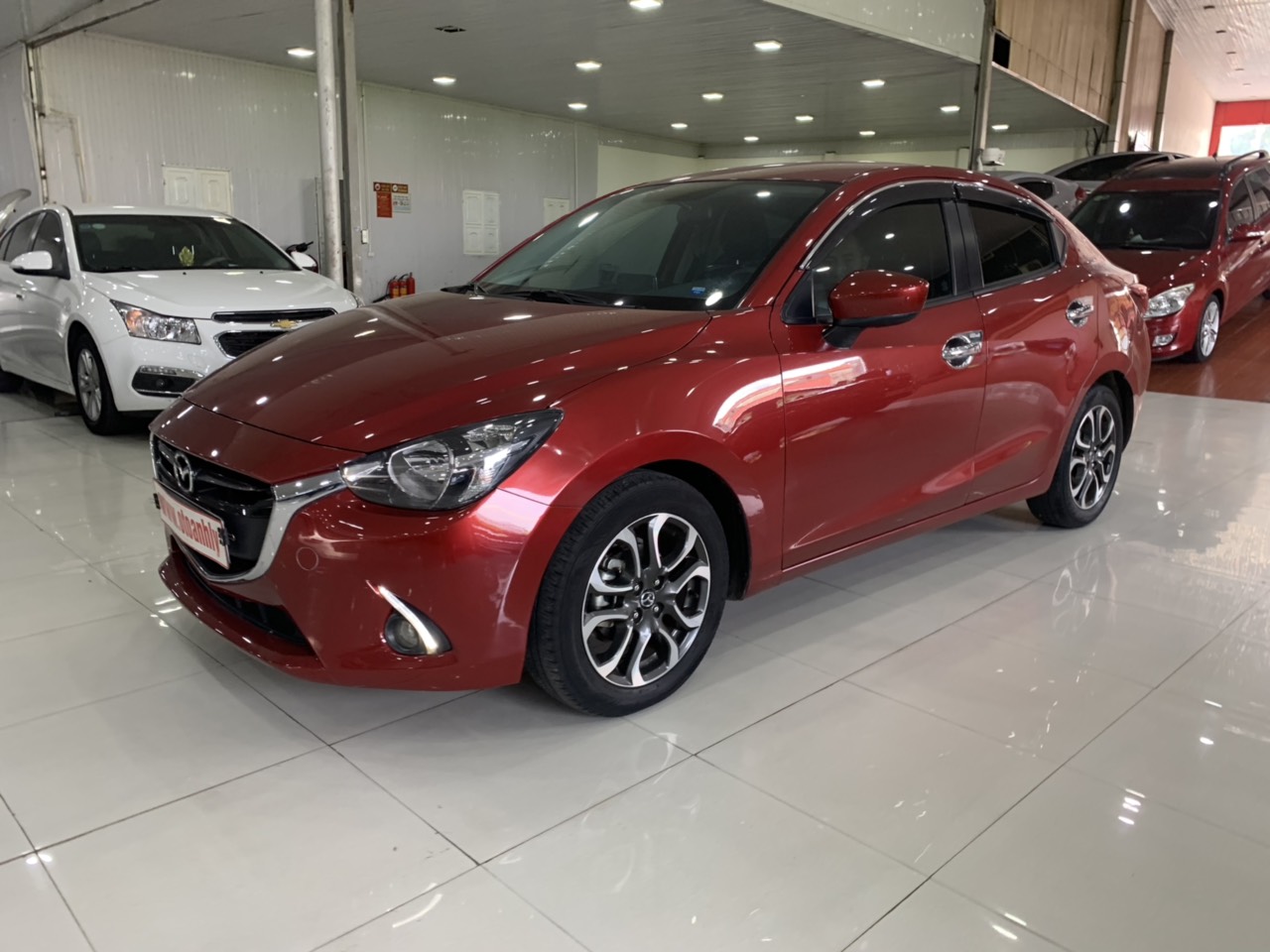 Mazda 2  1.5AT 2017 - Cần bán Mazda 2 2017, màu đỏ