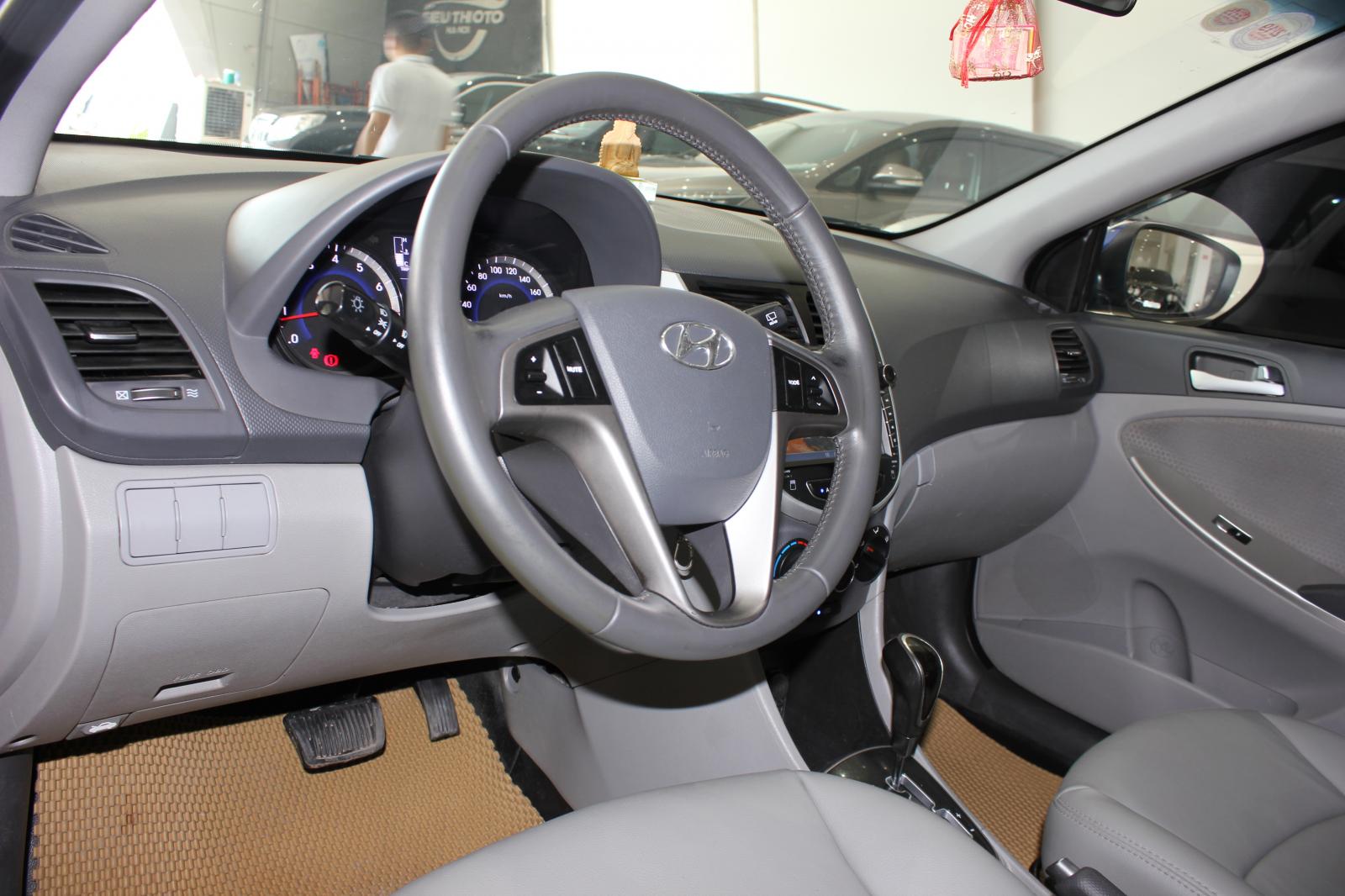 Hyundai Accent 2015 - Cần bán xe Hyundai Accent đời 2015, giá tốt