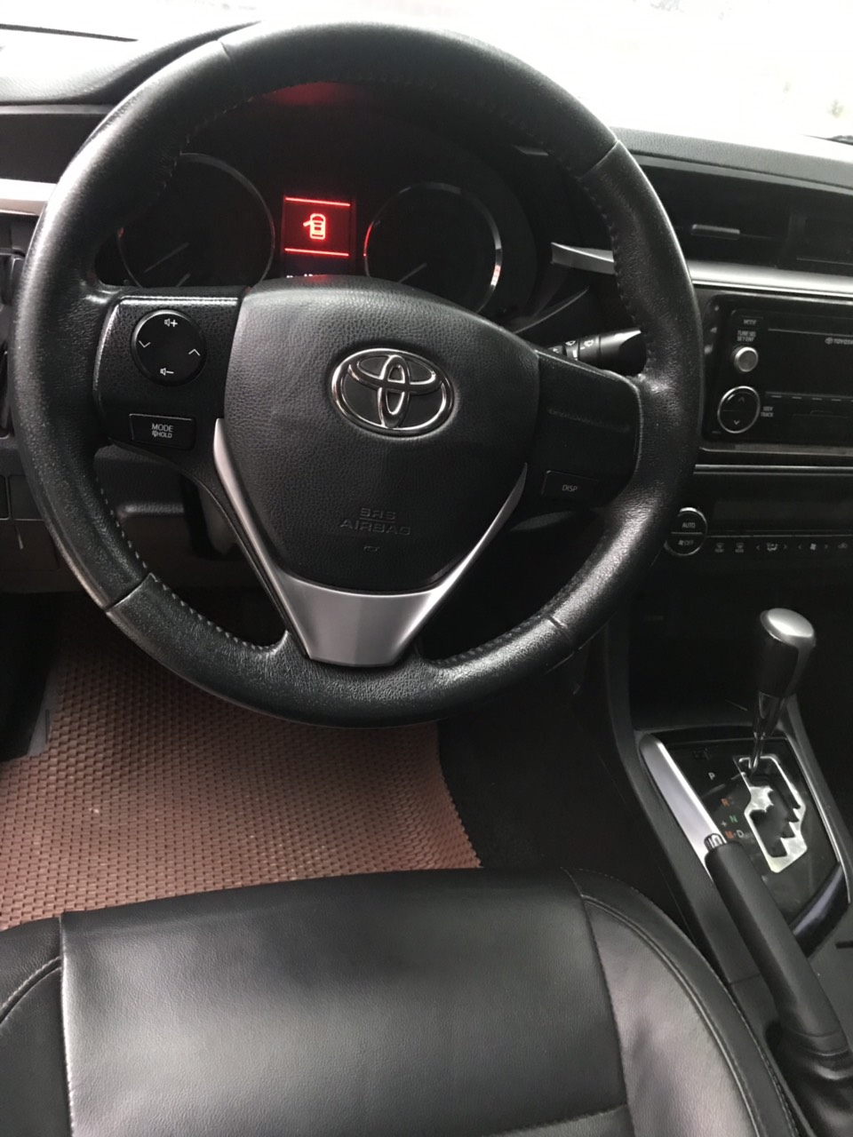 Toyota Corolla altis 1.8G AT 2015 - Bán Toyota Corolla altis màu đồng 1.8 2015