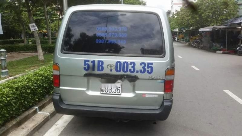 Toyota Hiace 2005 - Bán xe Toyota Hiace đời 2005, tải Van 6 chỗ 850kg